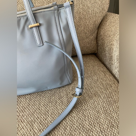 EUC Kate Spade Wilson Road Alyse Shoulders Cloud Bag/crossbody like new in & out - Picture 4 of 17